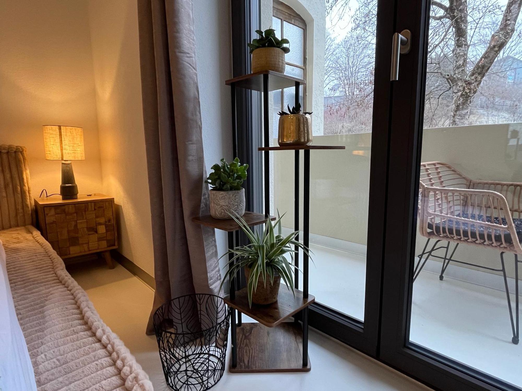 Stuttgart Lux Living - Stilvolles Wohnen Im Zentrum Oda fotoğraf